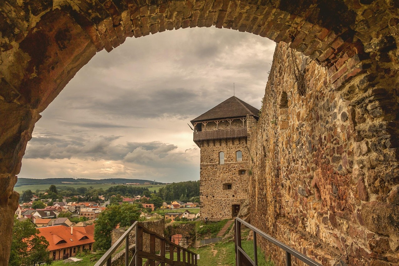 castelul nopcsa